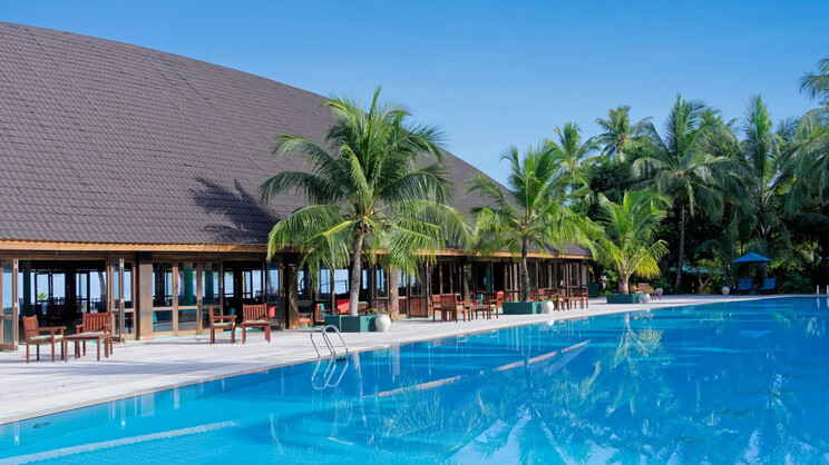 Canareef Resort